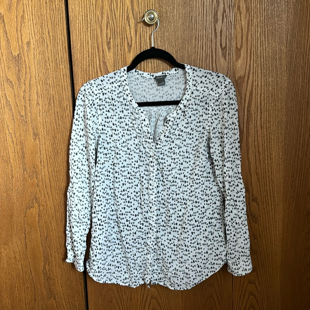 Brand: Eddie Bauer - Size: Medium - Color: White